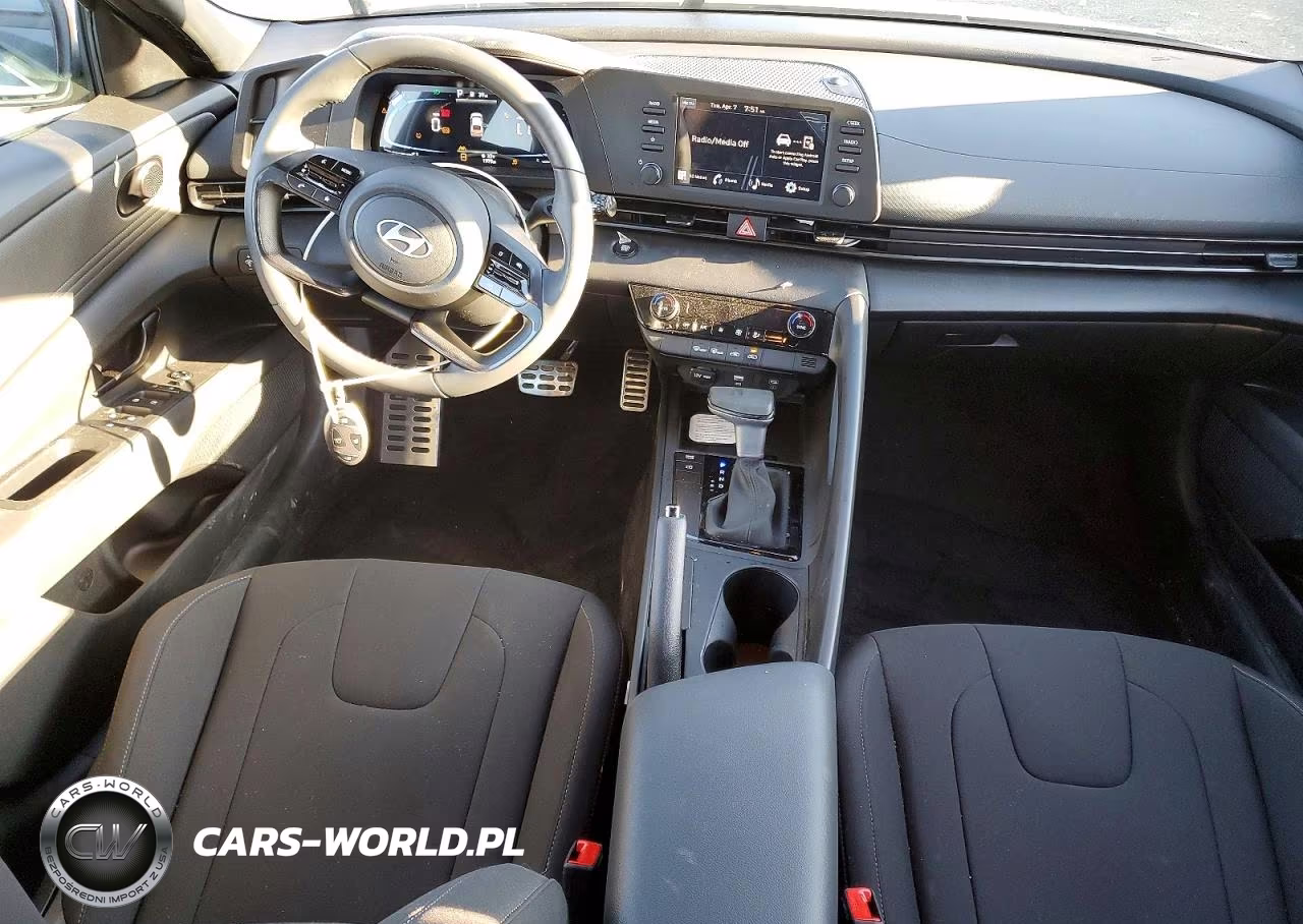 2026 Hyundai Elantra Sel Sport VIN:KMHLM4DG9TU160273 - 8