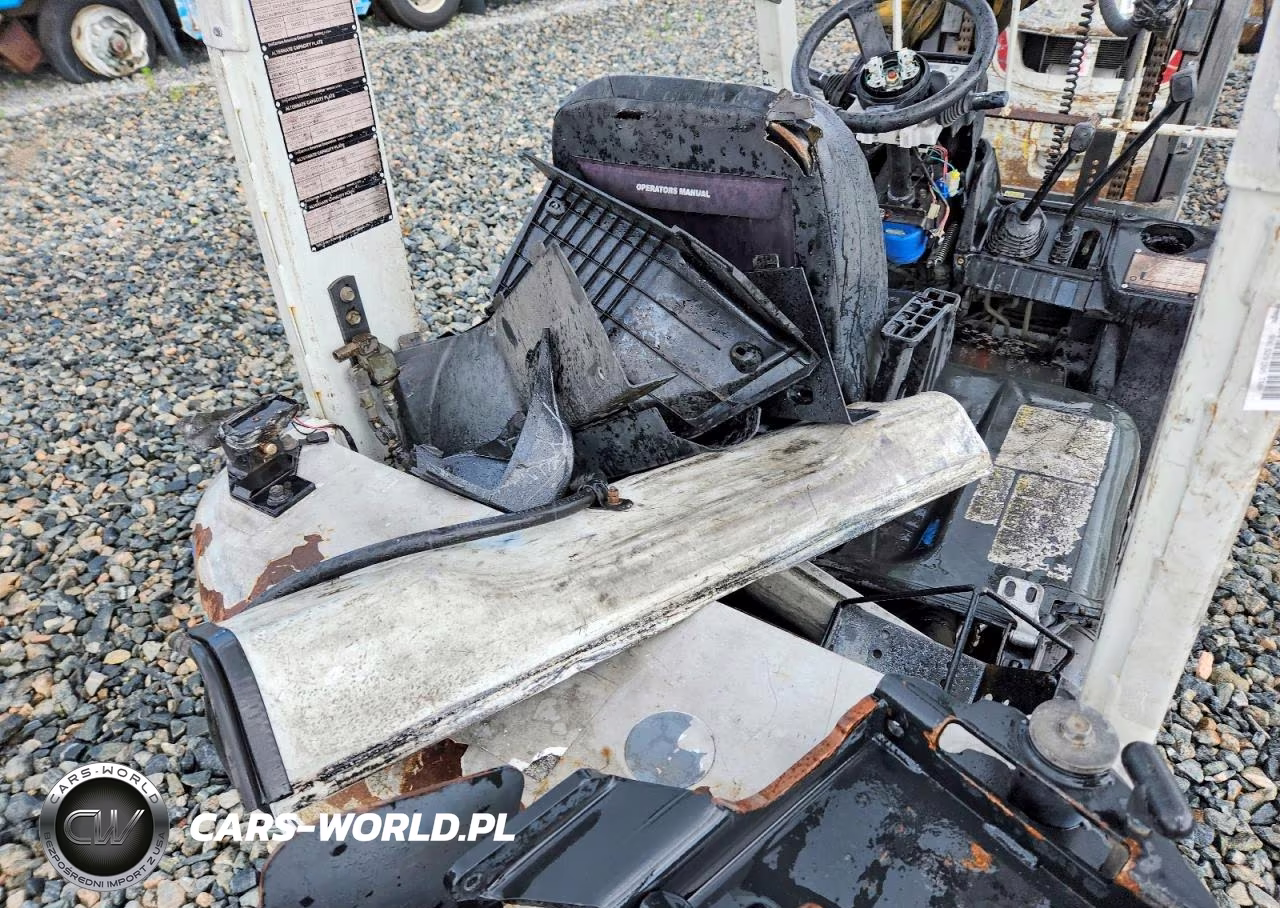 2015 Unicarriers Forklift VIN:CP1F29W8147 - 6