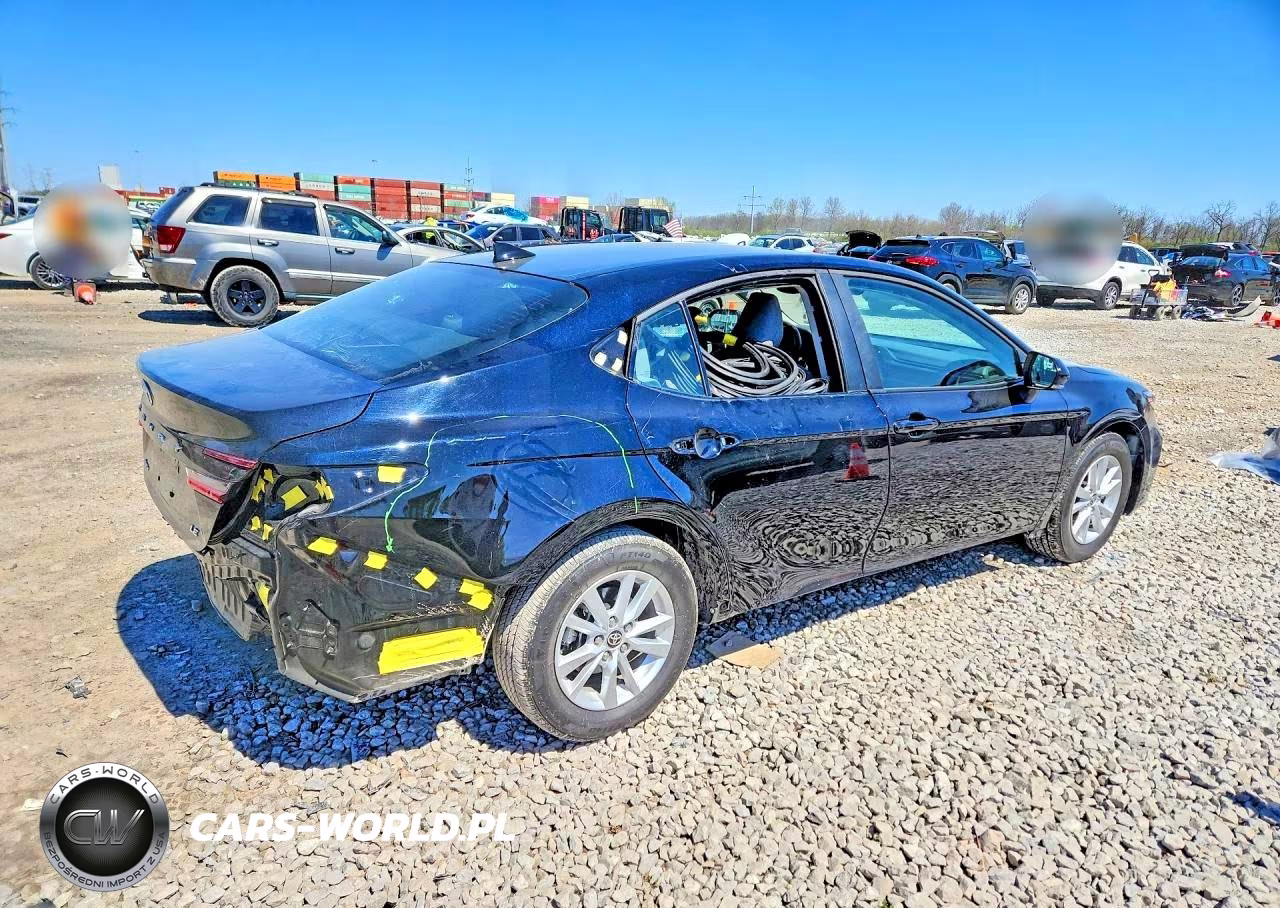 2025 Toyota Camry Le VIN:4T1DAACK1SU507238 - 3