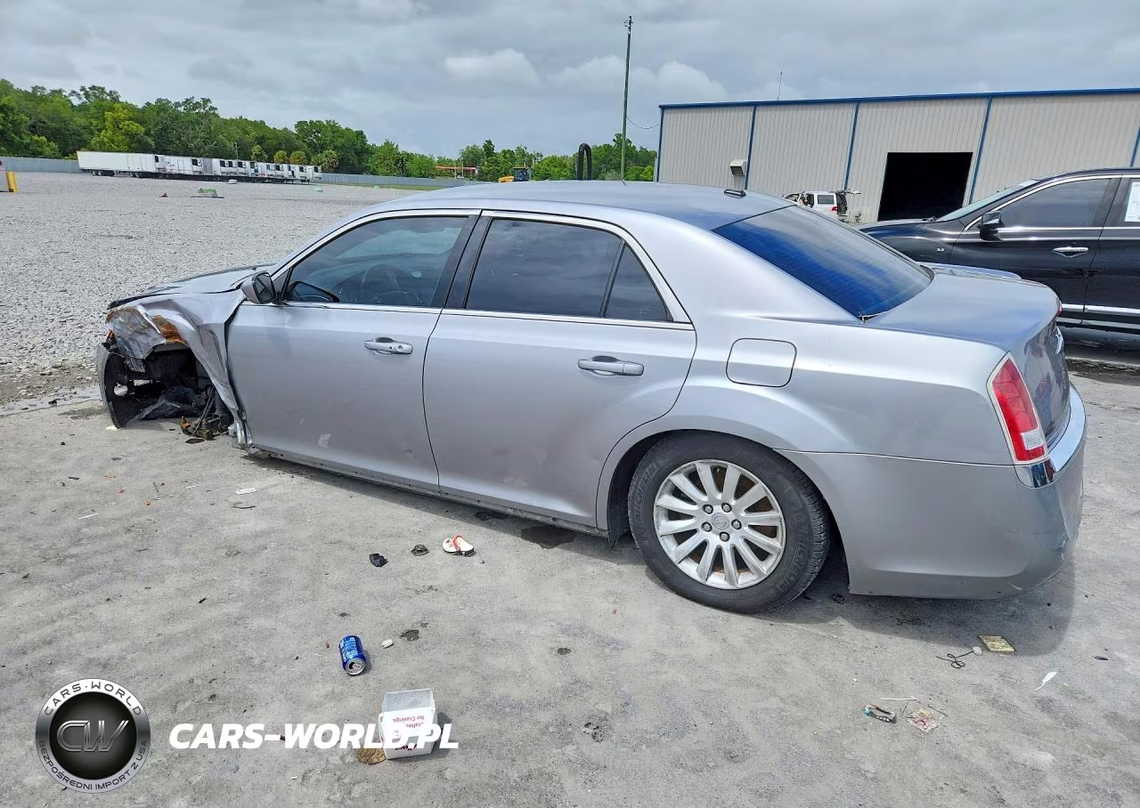 2013 Chrysler 300 VIN:2C3CCAAG1DH572285 - 2