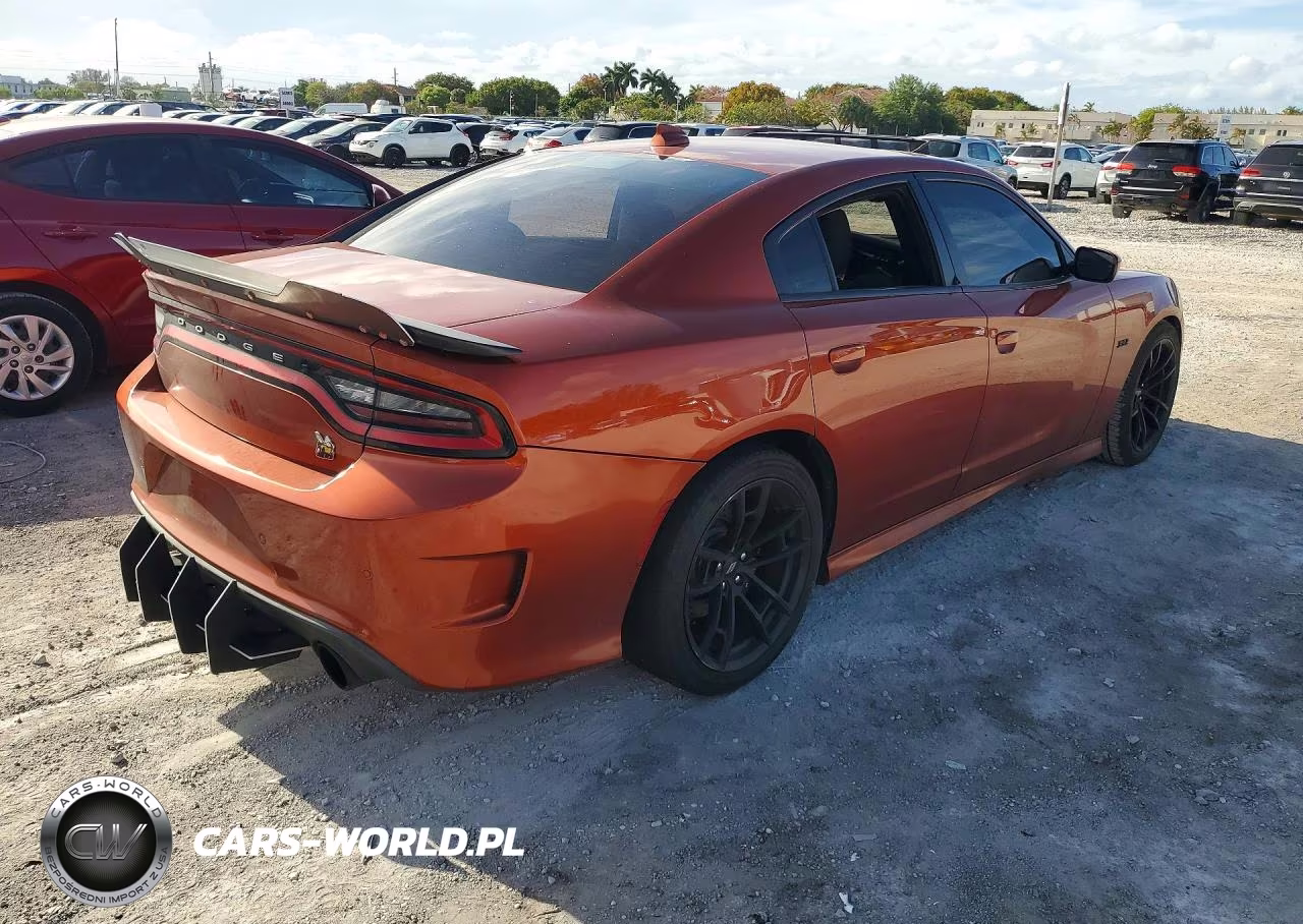 2020 Dodge Charger Scat Pack VIN:2C3CDXGJ8LH175819 - 3