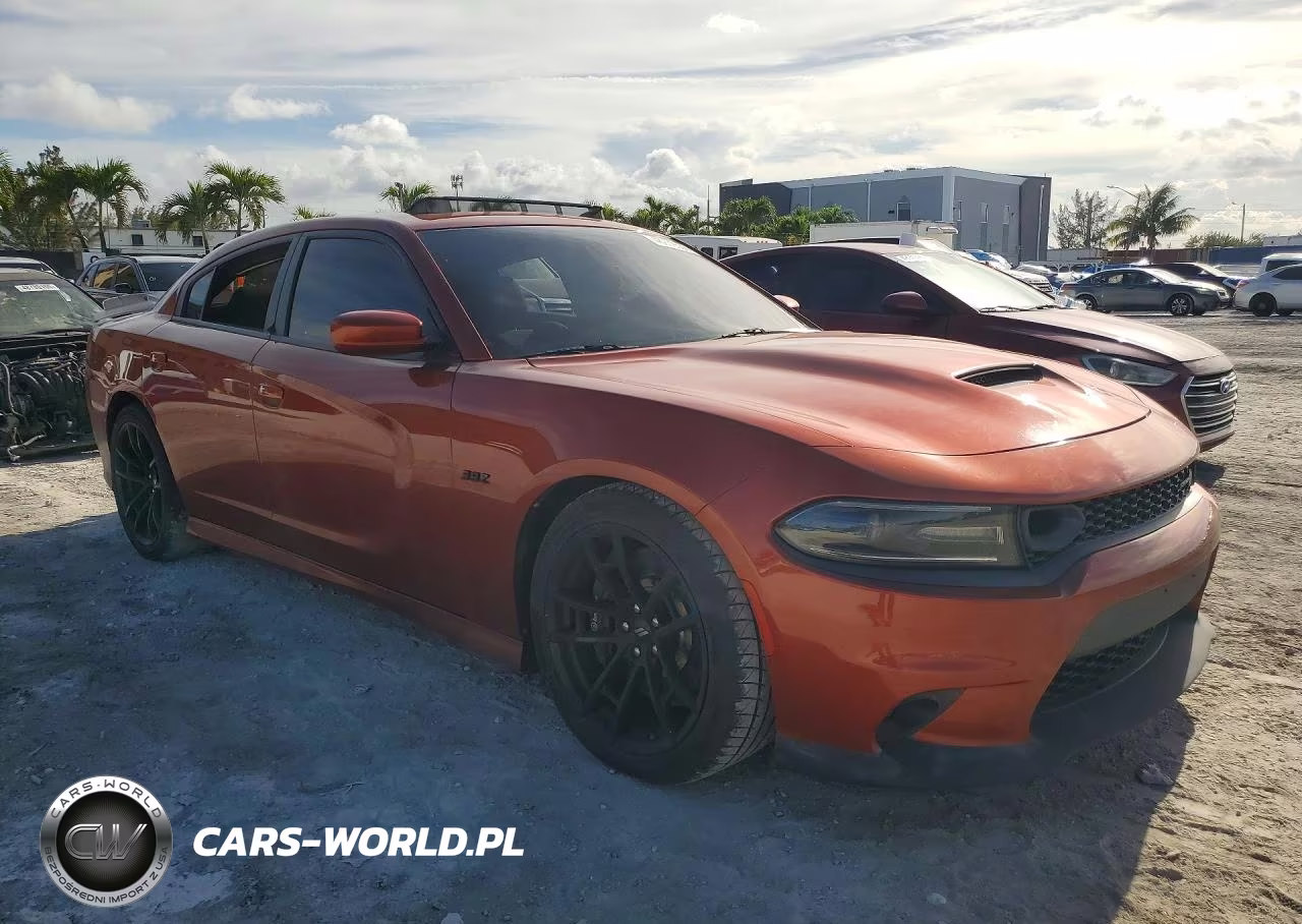 2020 Dodge Charger Scat Pack VIN:2C3CDXGJ8LH175819 - 4