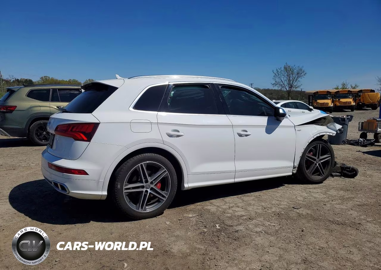 2018 Audi Sq5 Premium Plus VIN:WA1A4AFY8J2209983 - 3