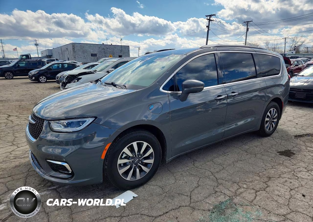 2021 Chrysler Pacifica Hybrid Touring L