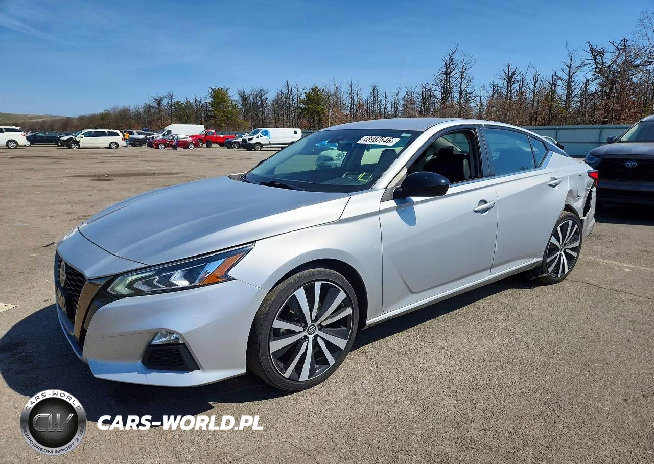 2021 Nissan Altima Sr