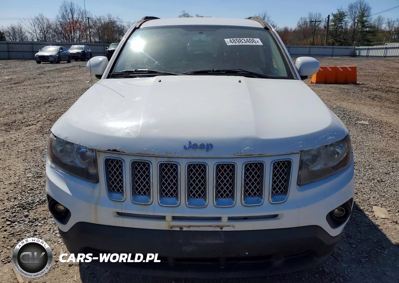 2014 Jeep Compass Latitude VIN:1C4NJCEA0ED606713 - 5