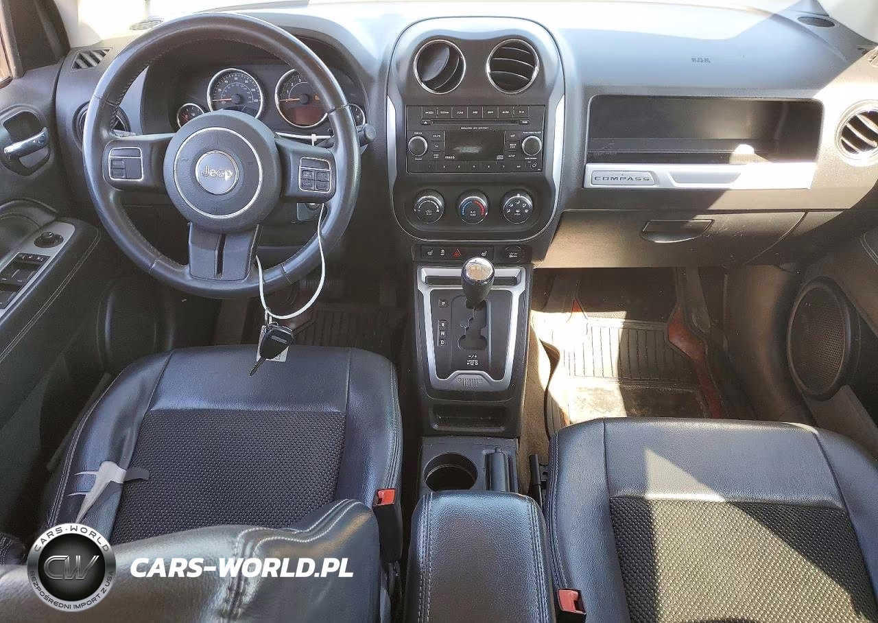 2014 Jeep Compass Latitude VIN:1C4NJCEA0ED606713 - 8