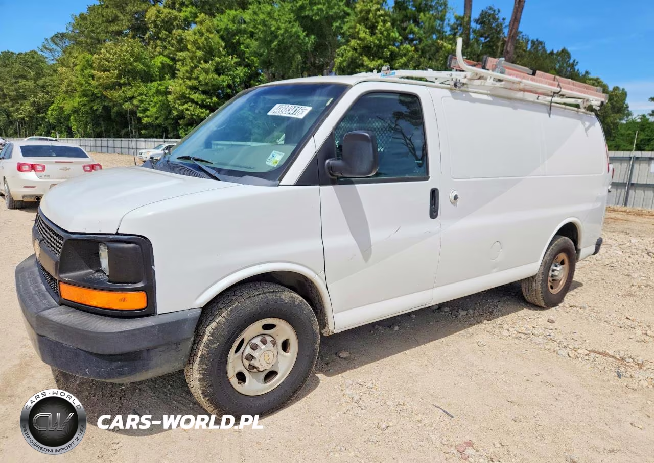 2013 Chev Express G2500