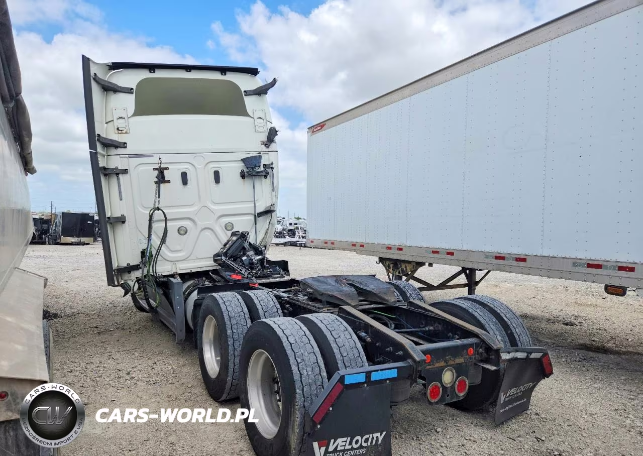 2019 Freightliner Cascadia 116 VIN:3AKJHPDV1KSKA4263 - 3