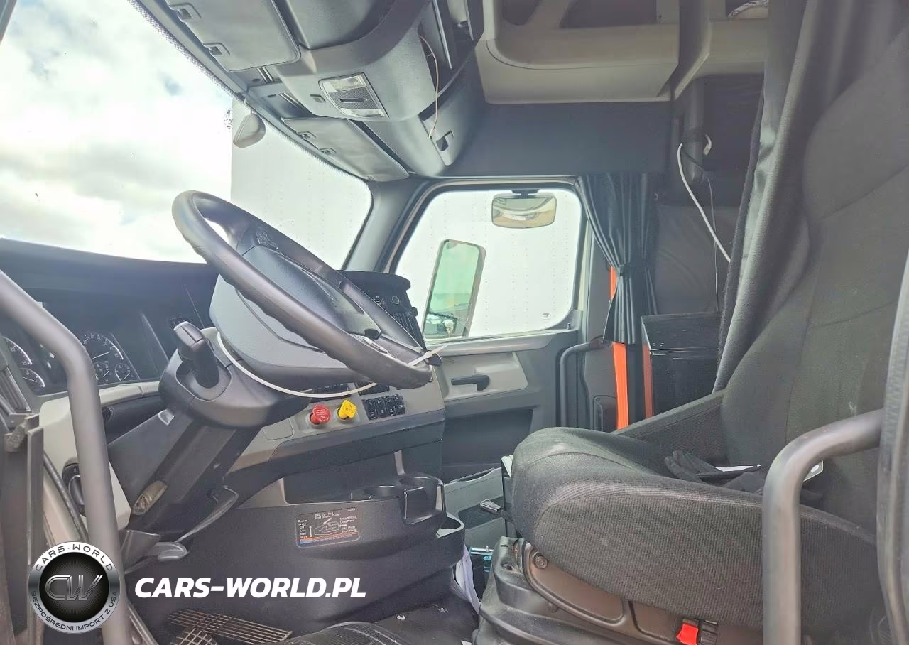 2019 Freightliner Cascadia 116 VIN:3AKJHPDV1KSKA4263 - 5