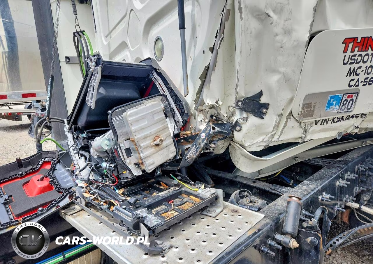 2019 Freightliner Cascadia 116 VIN:3AKJHPDV1KSKA4263 - 9