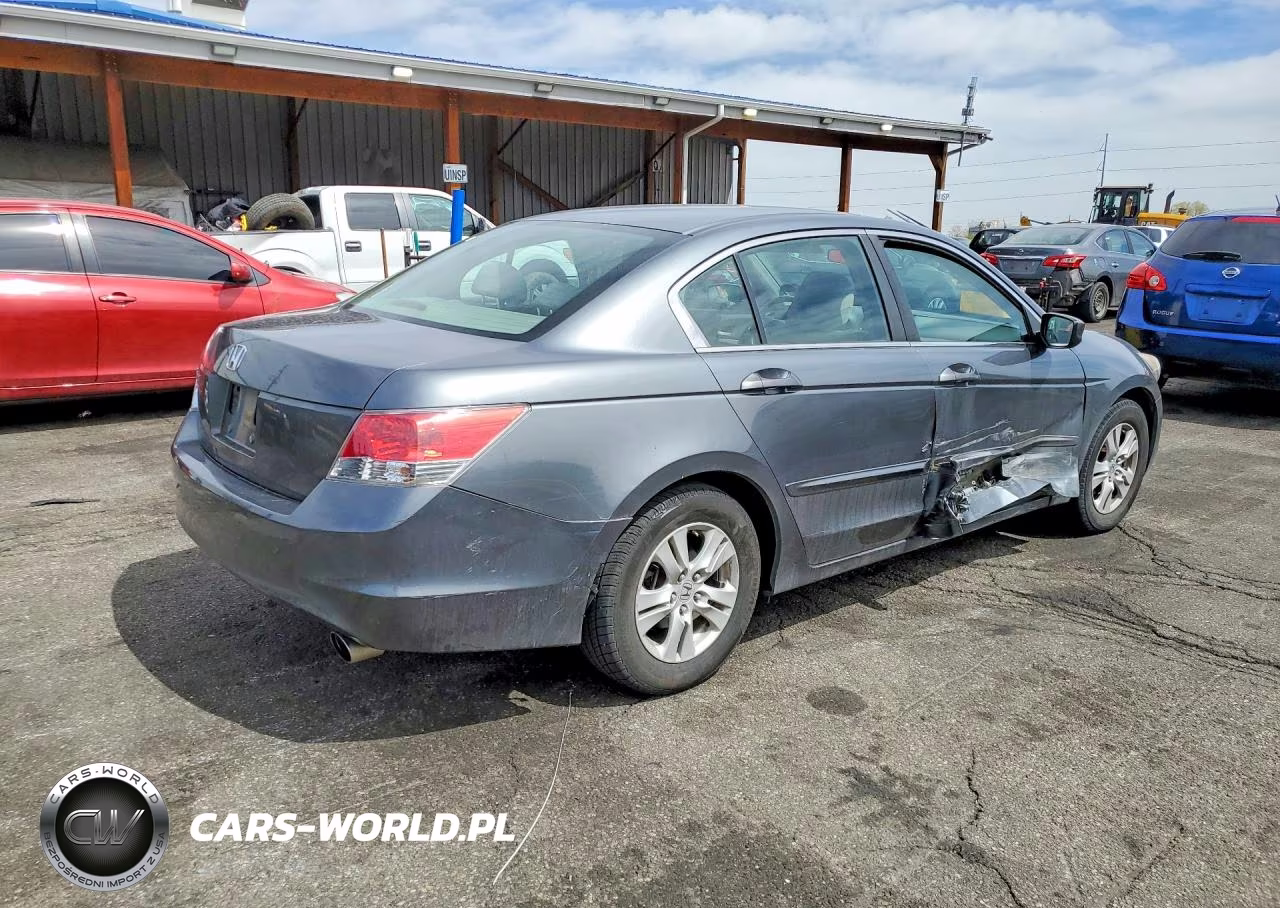 2010 Honda Accord Lxp VIN:1HGCP2F48AA034747 - 3