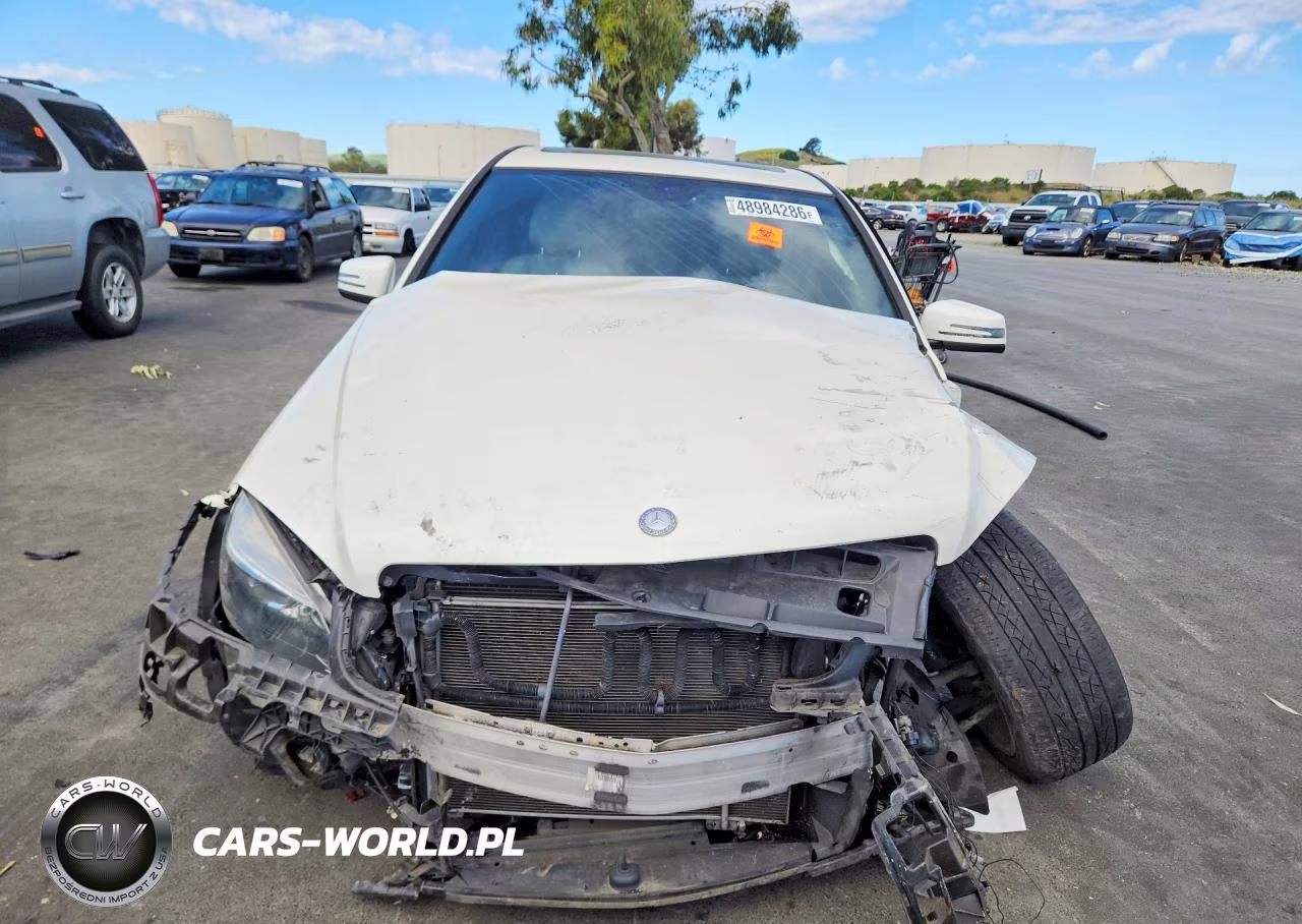 2011 Mercedes-Benz C 300 VIN:WDDGF5EB5BA414026 - 5