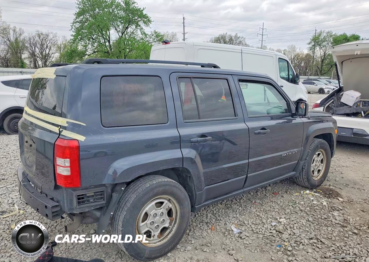 2014 Jeep Patriot Sport VIN:1C4NJPBA1ED749908 - 3