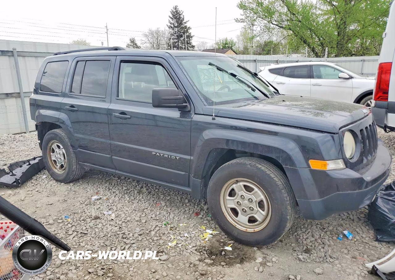 2014 Jeep Patriot Sport VIN:1C4NJPBA1ED749908 - 4