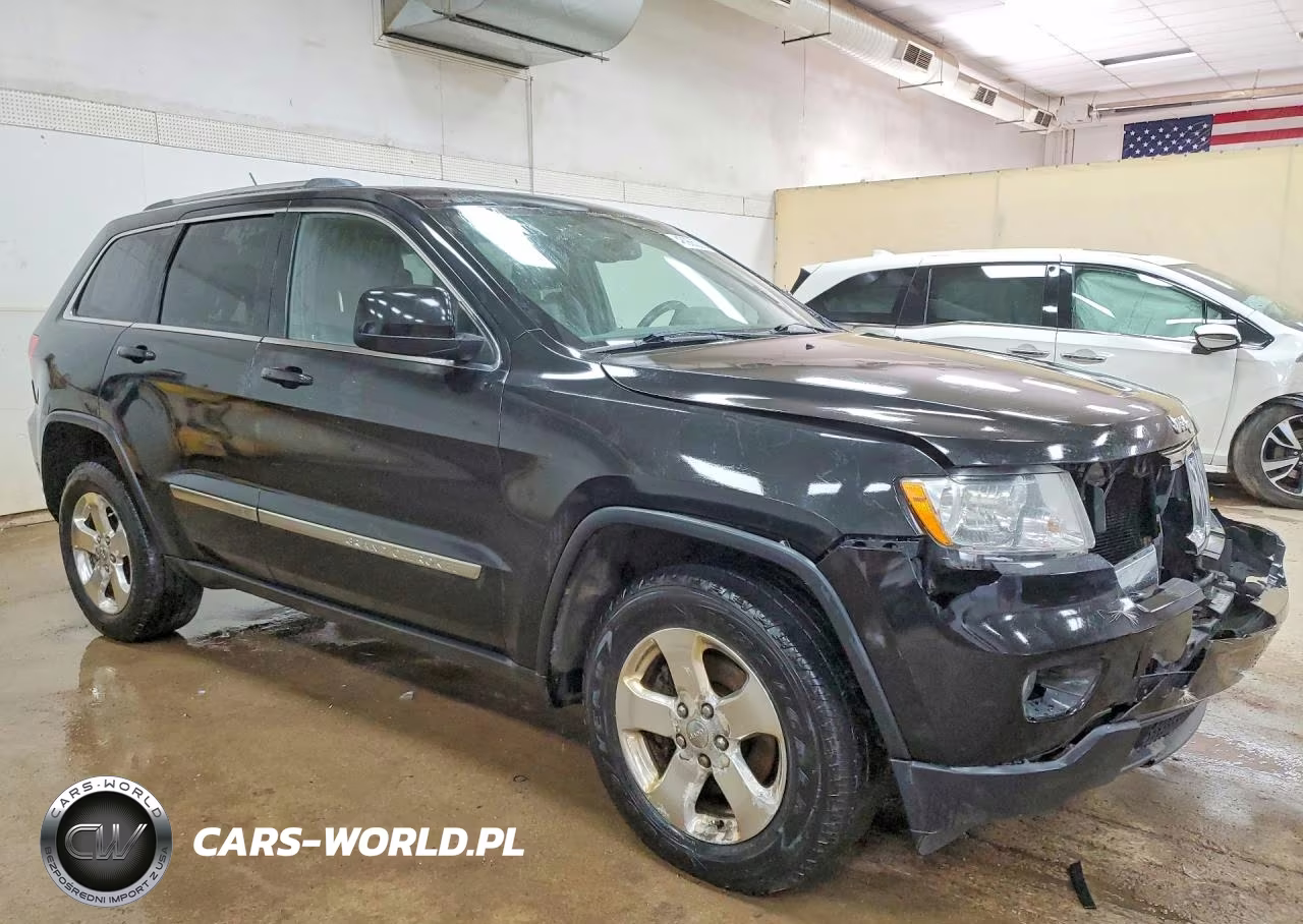 2012 Jeep Grand Cherokee Laredo VIN:1C4RJFAG2CC225574 - 4