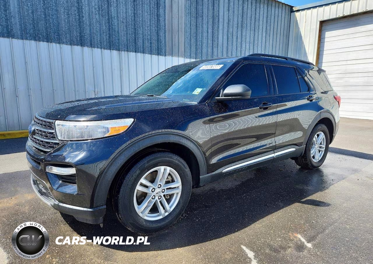 2022 Ford Explorer Xlt