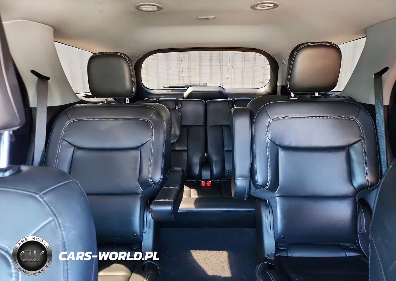 2022 Ford Explorer Xlt VIN:1FMSK7DH3NGA51420 - 10