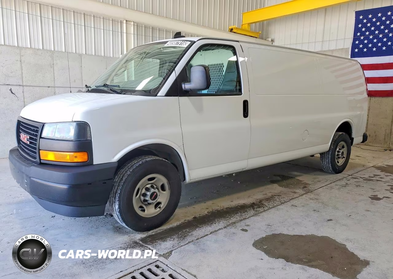 2023 GMC Savana G2500
