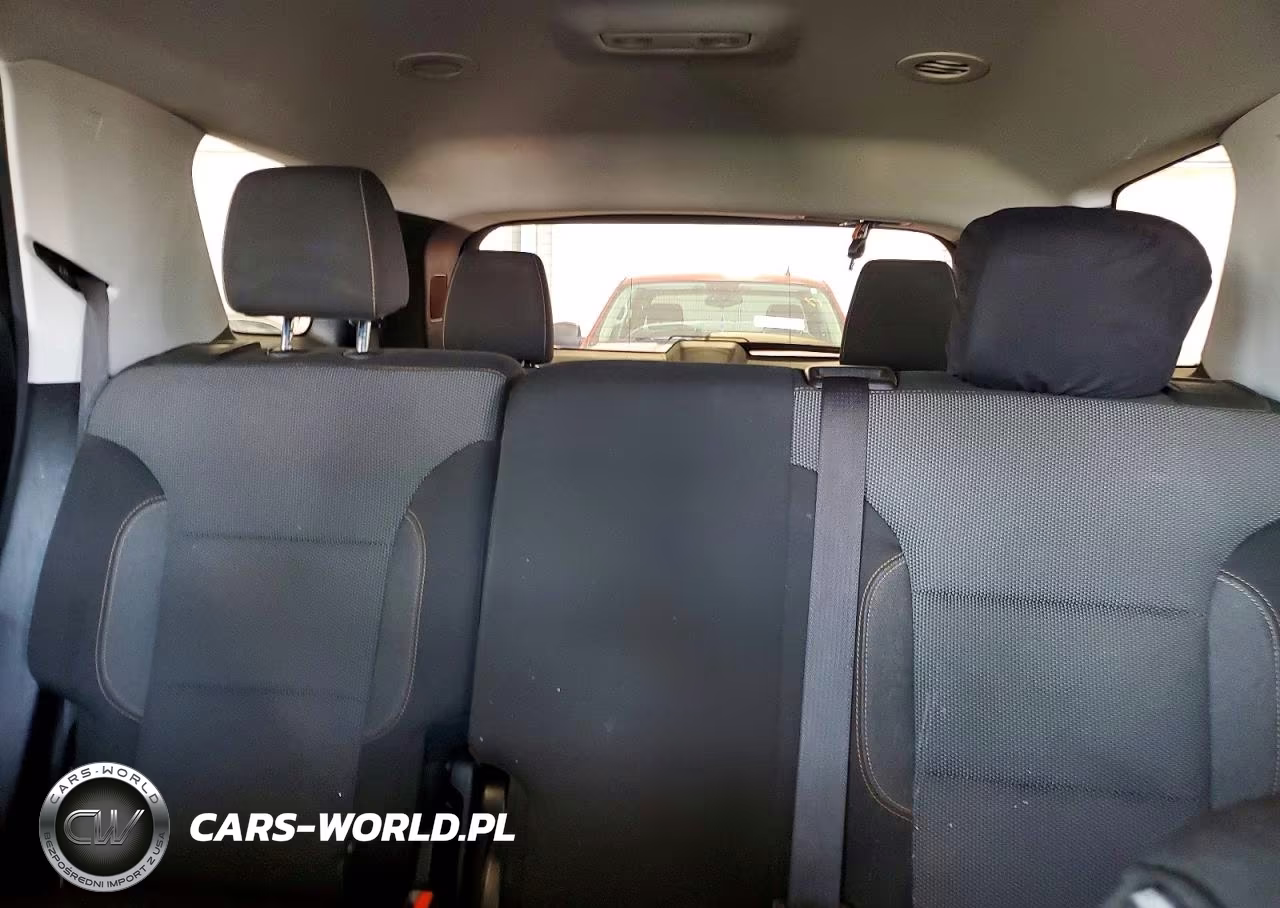 2020 Chevrolet Traverse Ls VIN:1GNERFKW4LJ100589 - 10
