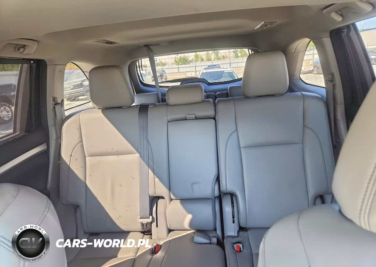 2018 Toyota Highlander Xle VIN:5TDJZRFH3JS541490 - 10