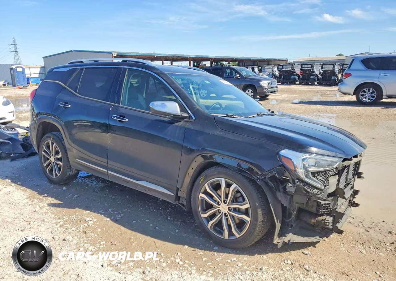 2018 GMC Terrain Denali VIN:3GKALSEX5JL343554 - 4