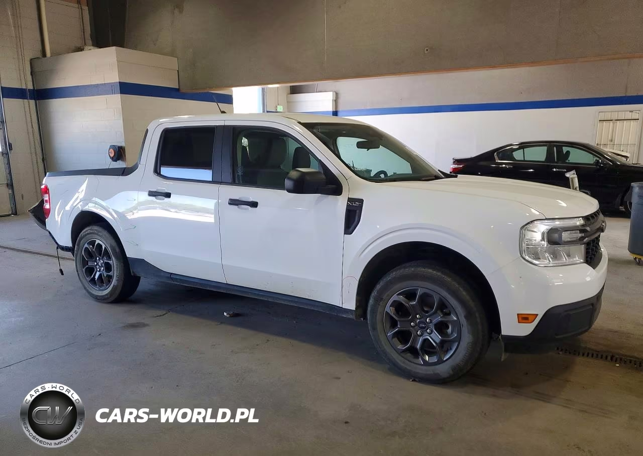 2024 Ford Maverick Xlt VIN:3FTTW8J93RRB37745 - 4