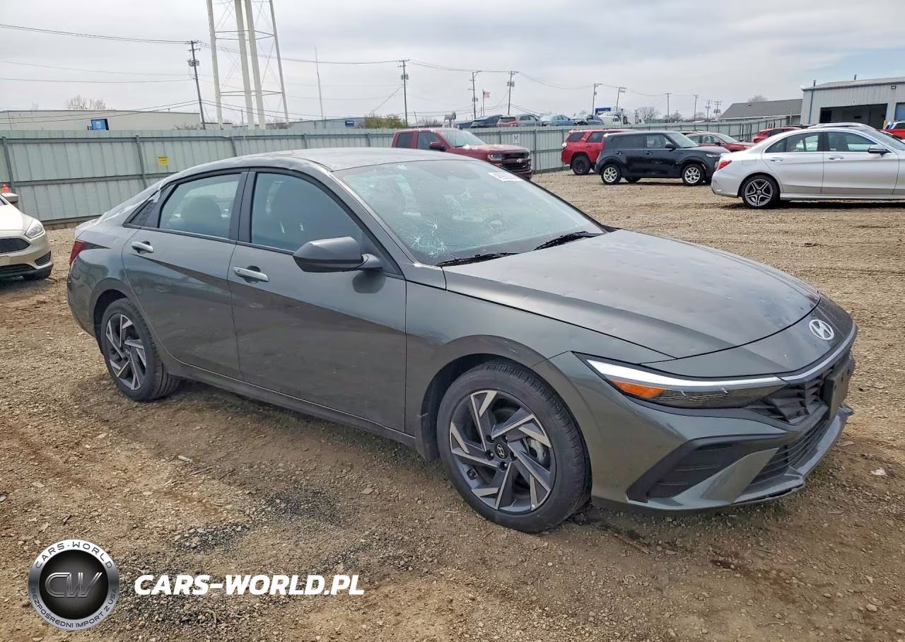 2025 Hyundai Elantra Sel Sport VIN:KMHLM4DG1SU068749 - 4