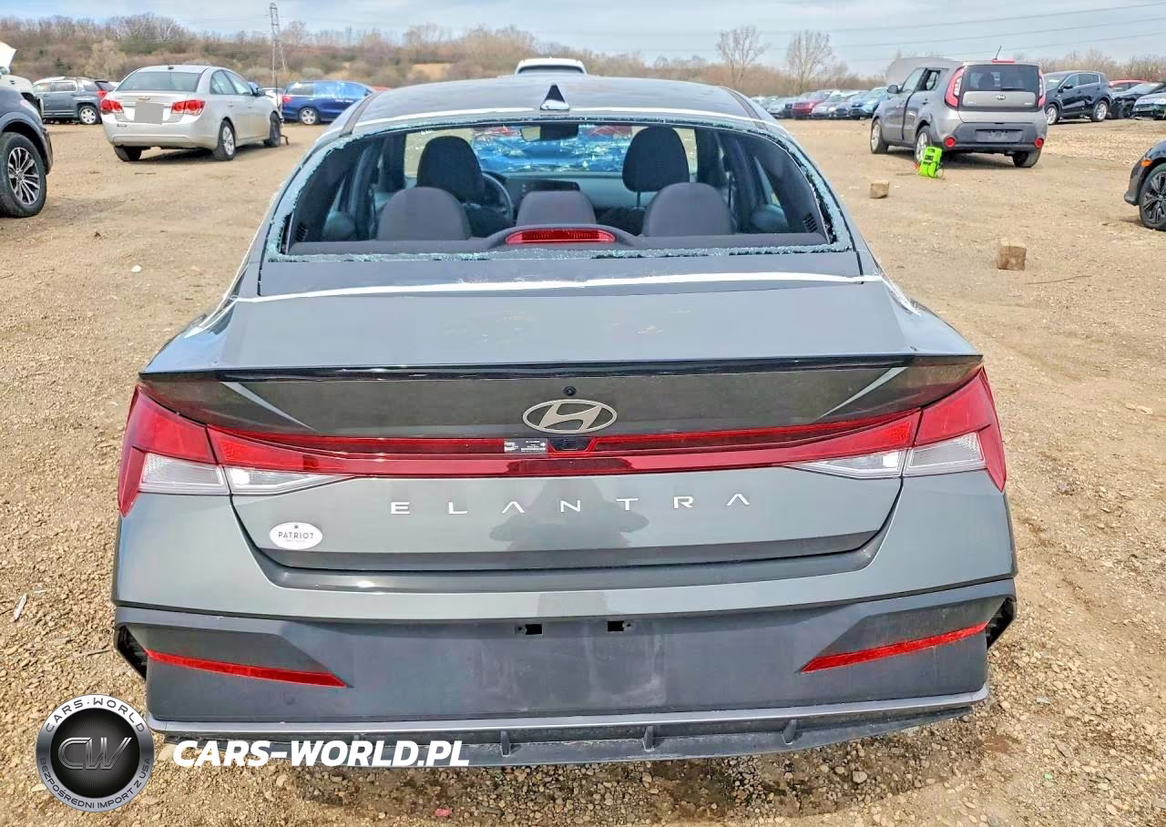 2025 Hyundai Elantra Sel Sport VIN:KMHLM4DG1SU068749 - 6