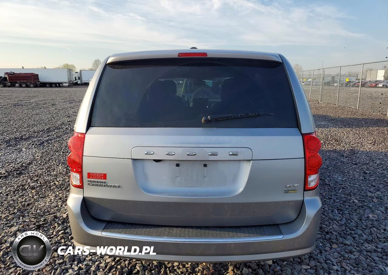 2019 Dodge Grand Caravan Gt VIN:2C4RDGEG5KR764882 - 6