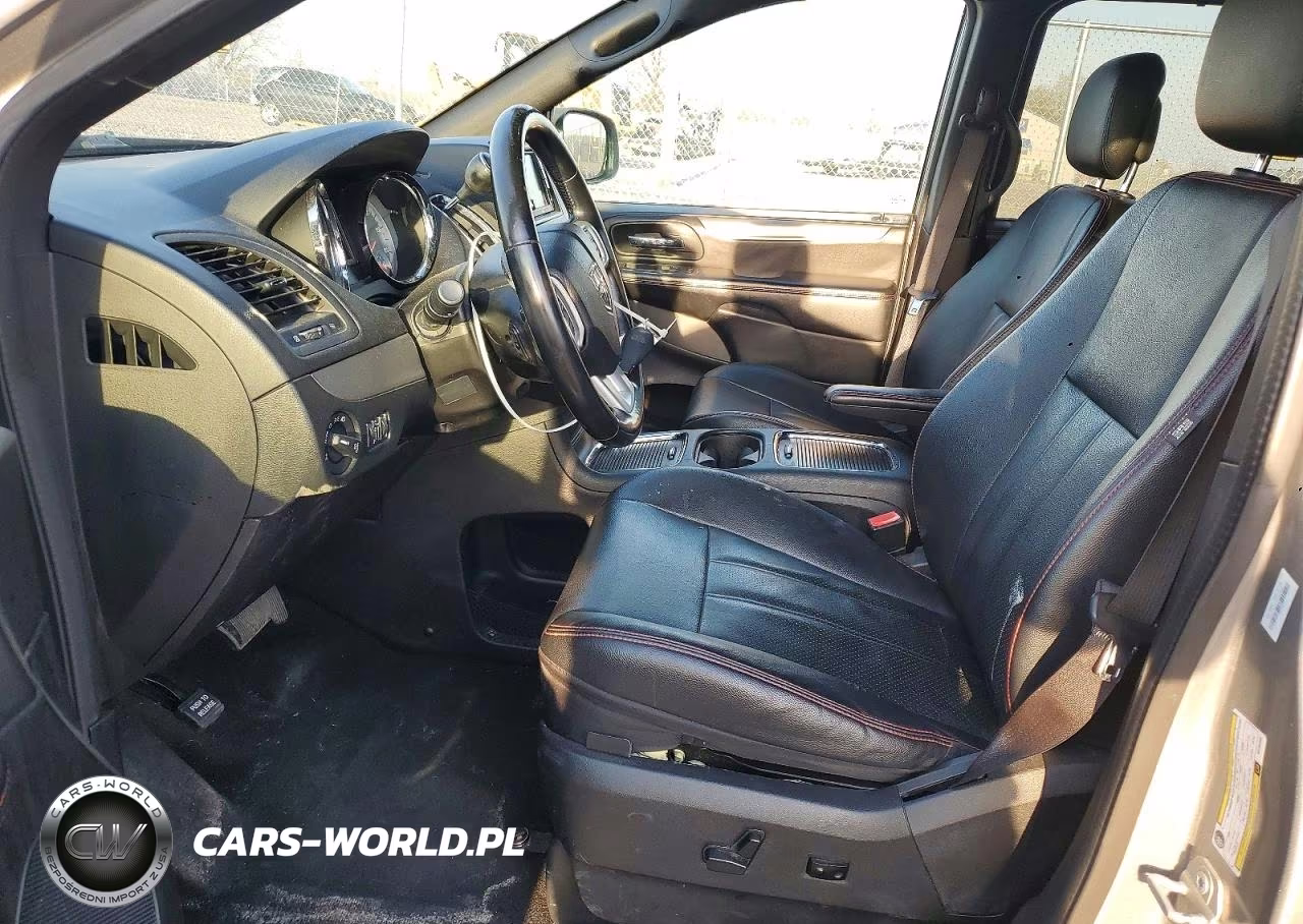 2019 Dodge Grand Caravan Gt VIN:2C4RDGEG5KR764882 - 7