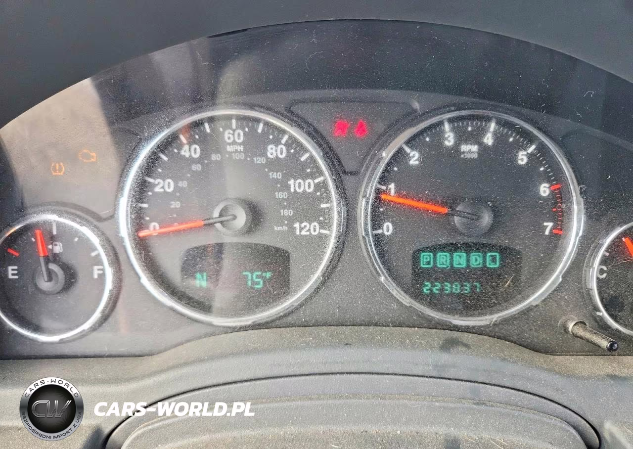 2008 Jeep Liberty Sport VIN:1J8GN28K48W169344 - 9