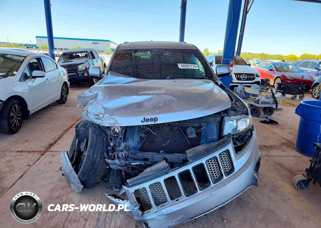 2015 Jeep Grand Cherokee Laredo VIN:1C4RJFAG2FC941945 - 5