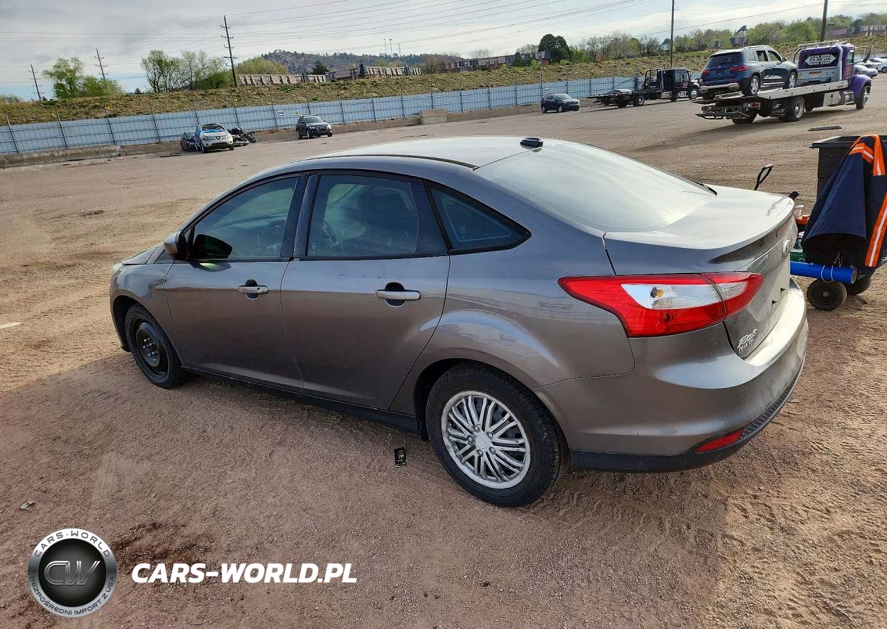 2012 Ford Focus Se VIN:1FAHP3F29CL211635 - 2