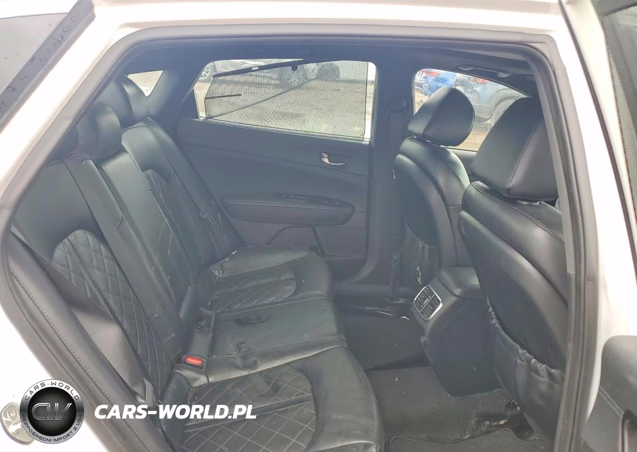 2019 Kia Optima Sx Turbo VIN:5XXGV4L20KG348192 - 10