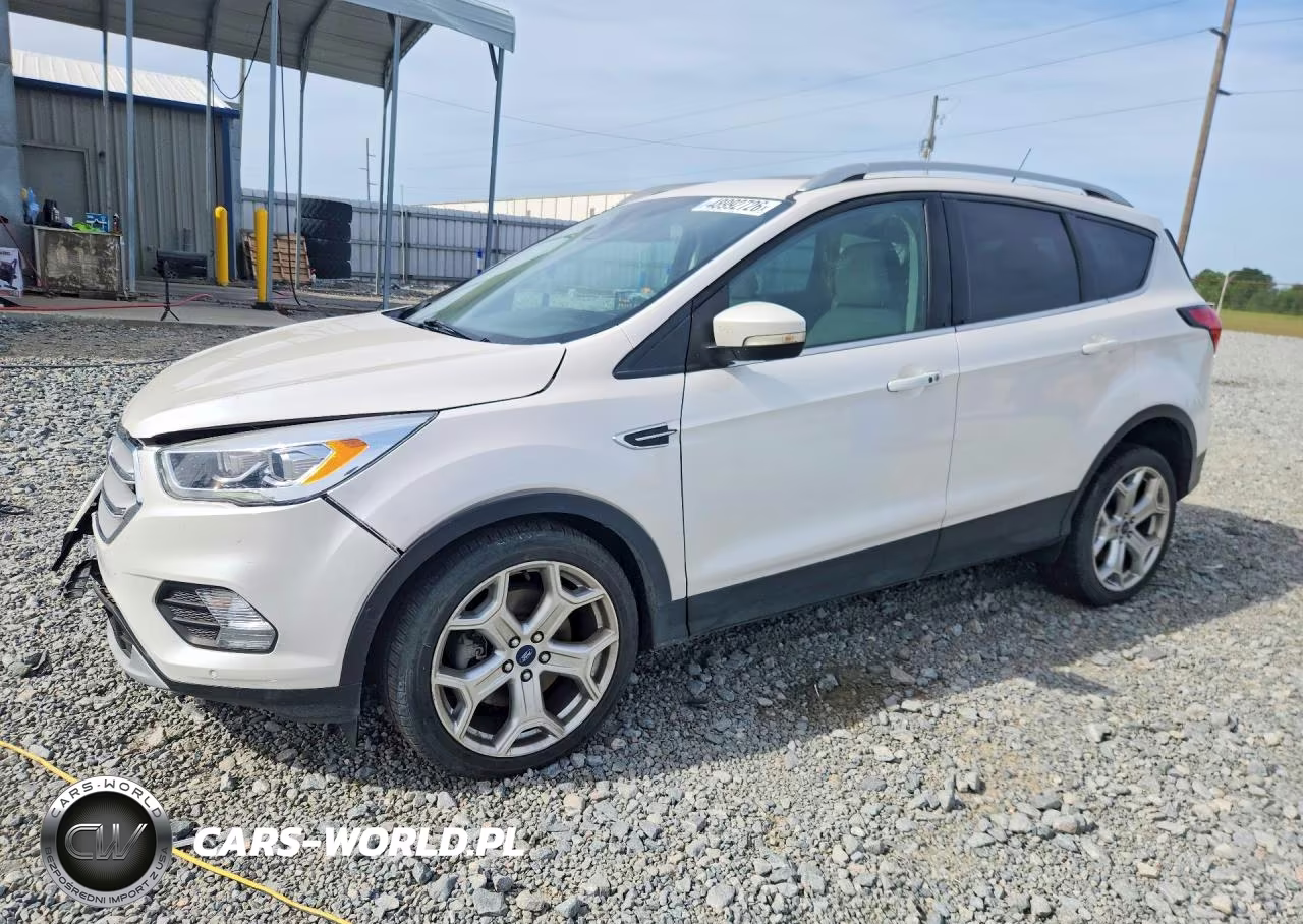 2019 Ford Escape Titanium – zdjęcie 1 z 14