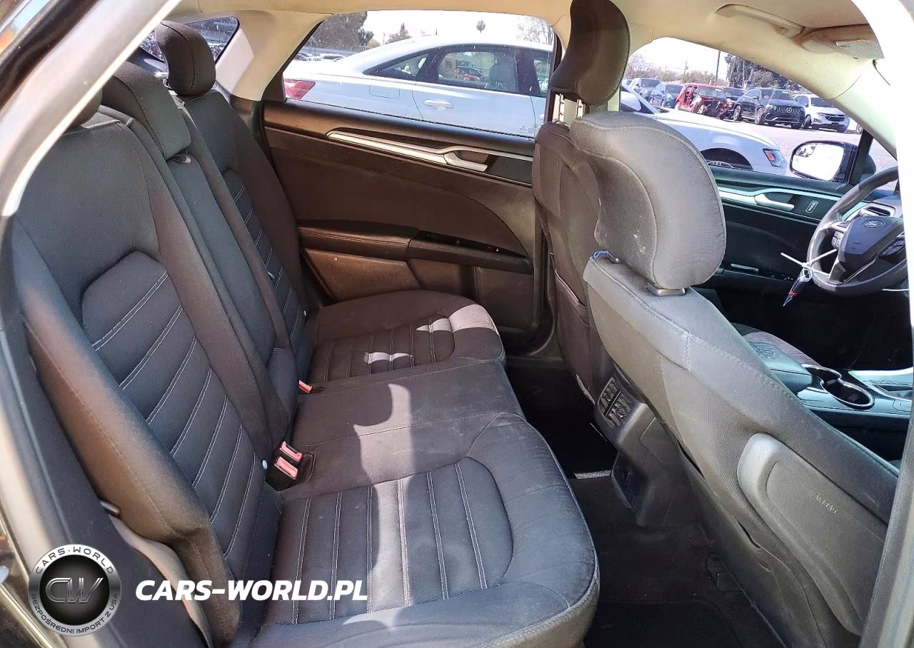 2015 Ford Fusion Se VIN:3FA6P0H79FR228052 - 10
