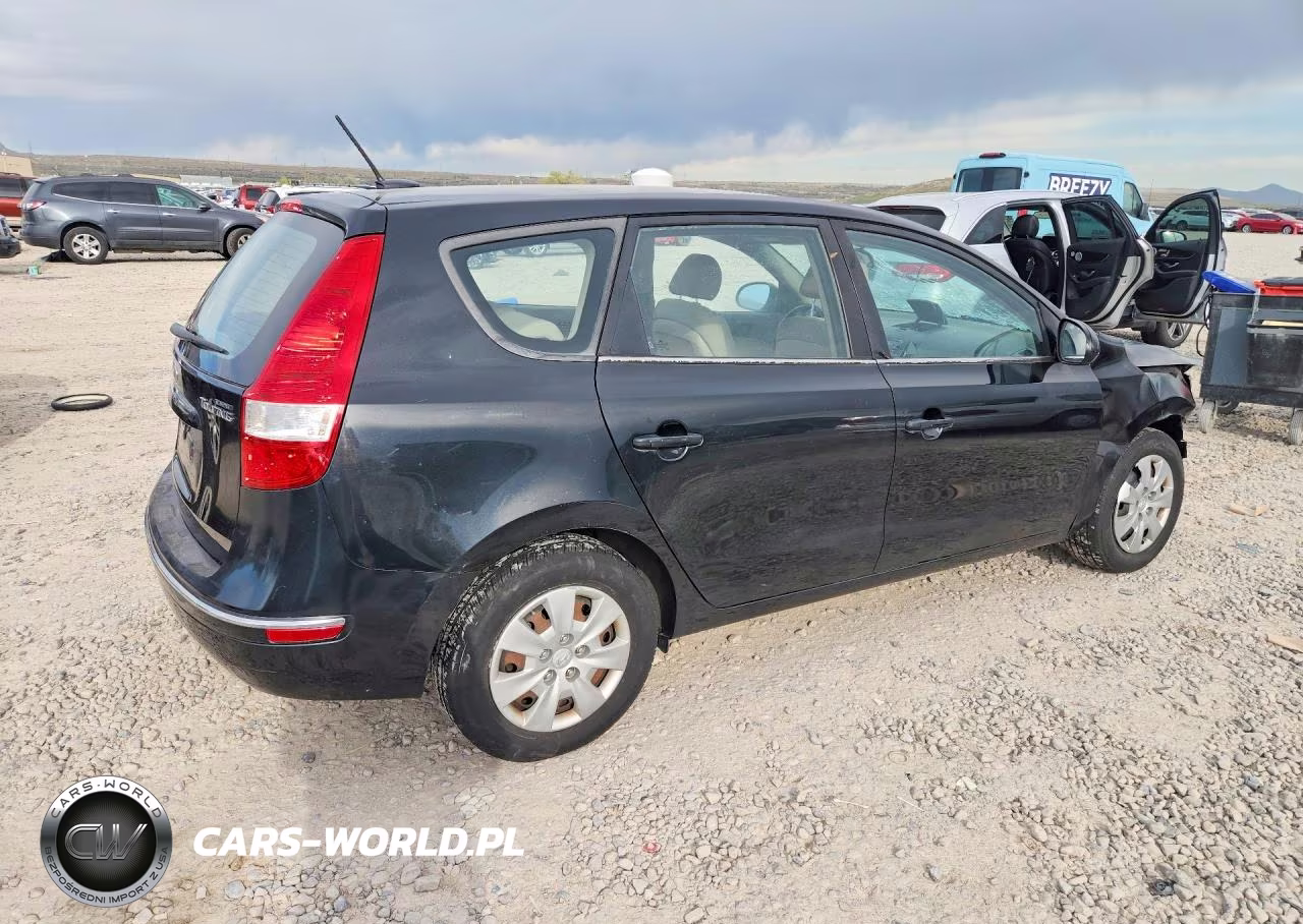 2010 Hyundai Elantra Touring Gls VIN:KMHDB8AEXAU063200 - 3