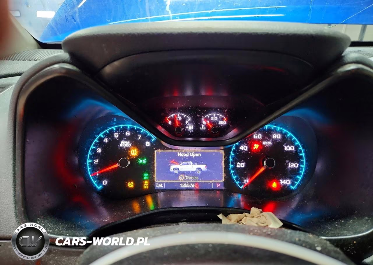 2020 Chevrolet Colorado Z71 VIN:1GCGTDEN4L1215915 - 9