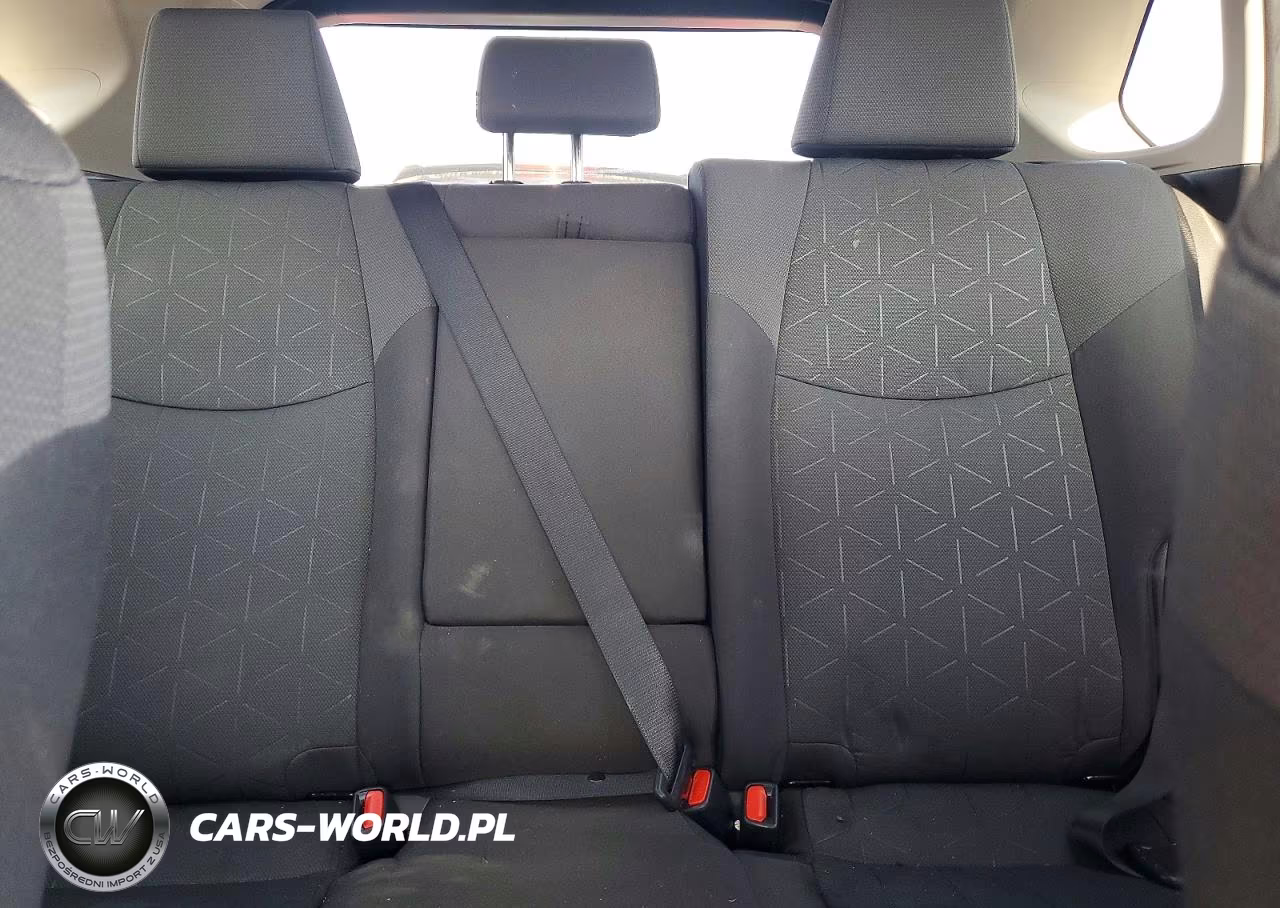 2022 Toyota Rav4 Xle VIN:2T3W1RFV3NC208621 - 10