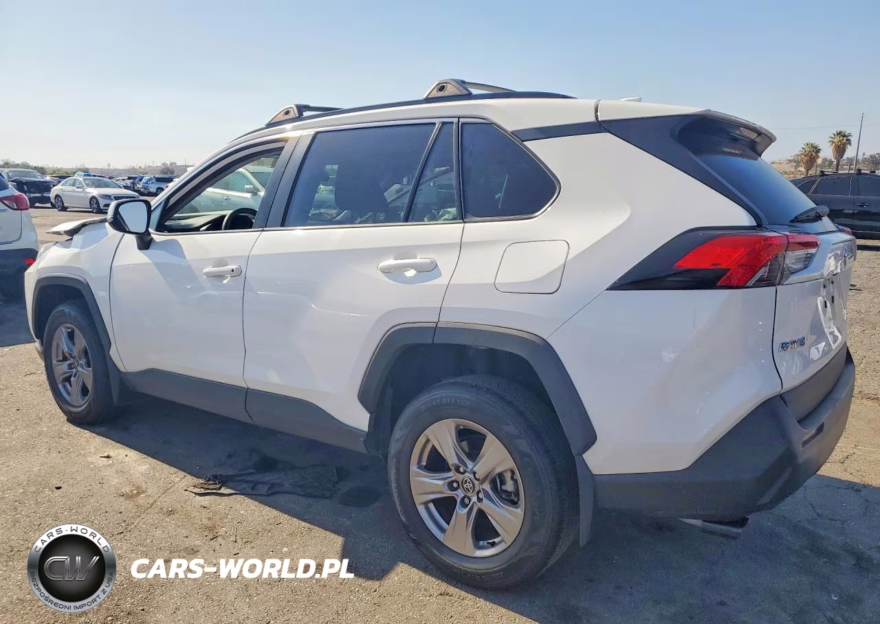 2022 Toyota Rav4 Xle VIN:2T3W1RFV3NC208621 - 2