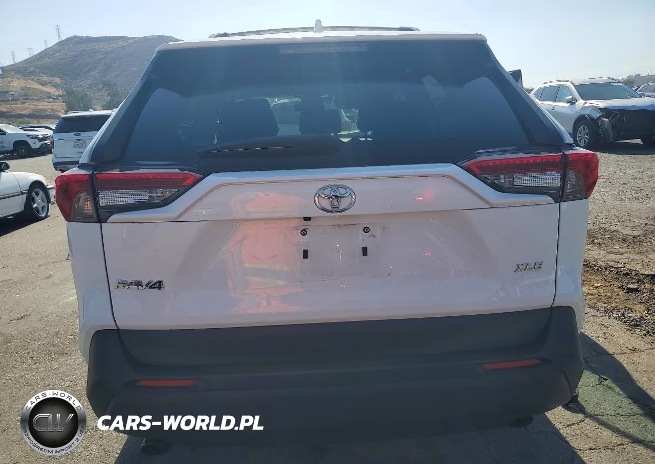2022 Toyota Rav4 Xle VIN:2T3W1RFV3NC208621 - 6