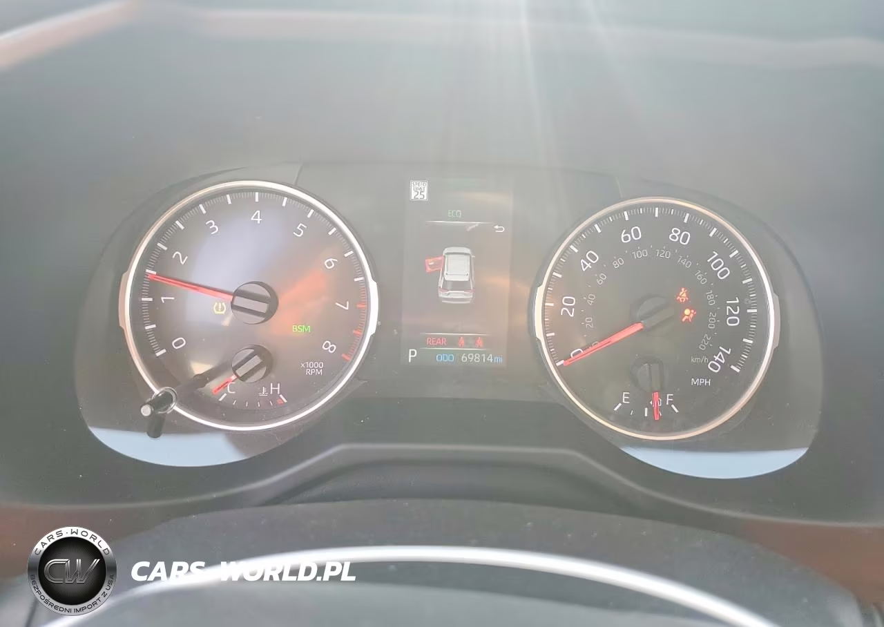 2022 Toyota Rav4 Xle VIN:2T3W1RFV3NC208621 - 9