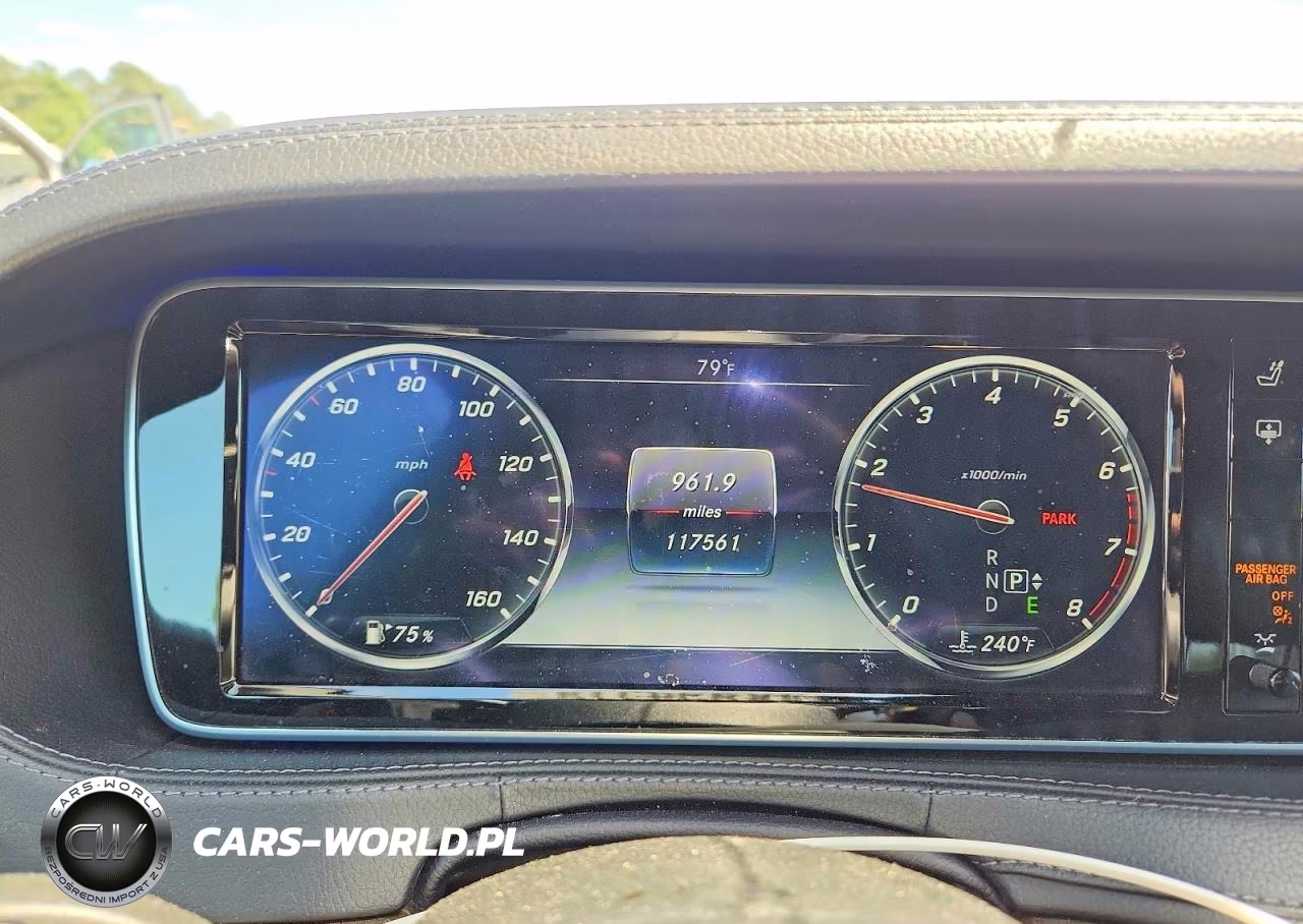 2015 Mercedes-Benz S 550 4Matic VIN:WDDUG8FB0FA199614 - 9