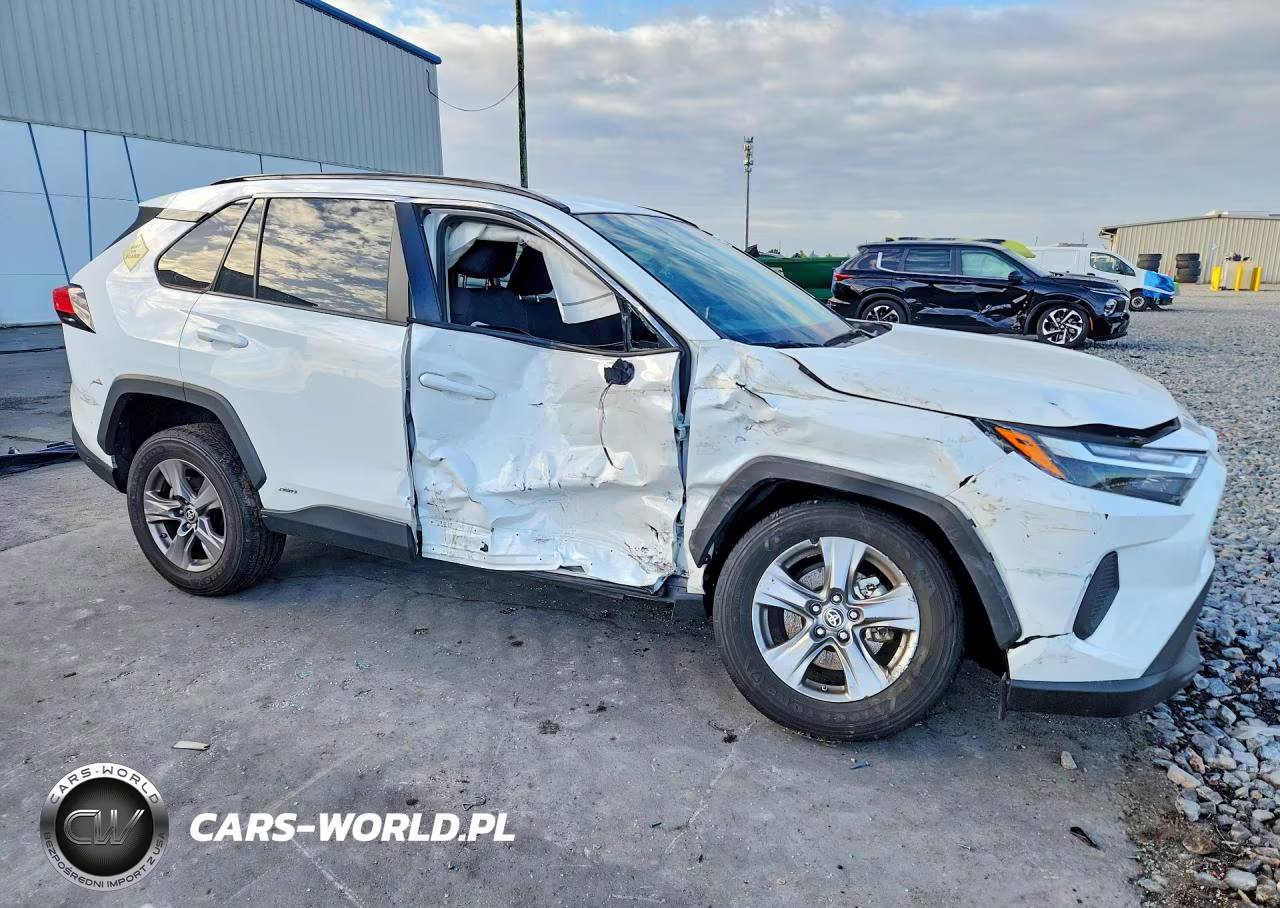 2024 Toyota Rav4 Hybrid Le VIN:4T3MWRFV0RU130988 - 4