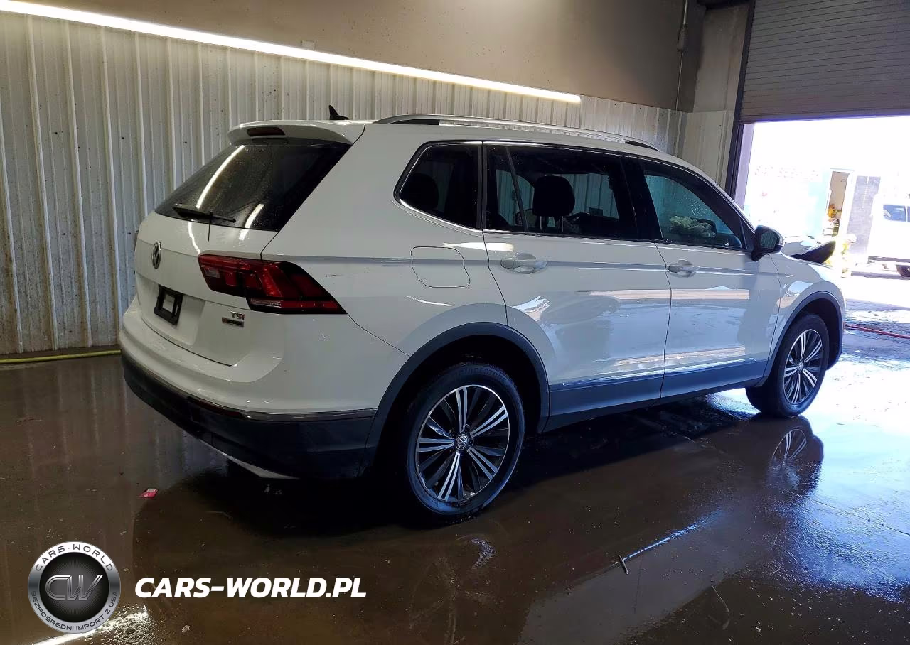 2018 Volkswagen Tiguan Se VIN:3VV2B7AX0JM184718 - 3