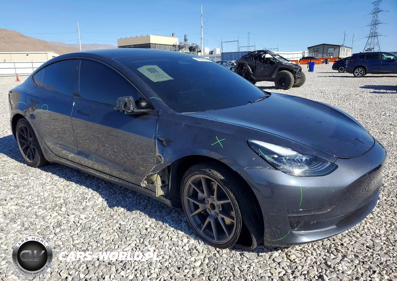 2023 Tesla Model 3 VIN:5YJ3E1EA6PF618215 - 4