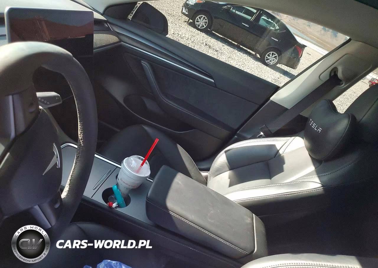 2023 Tesla Model 3 VIN:5YJ3E1EA6PF618215 - 8