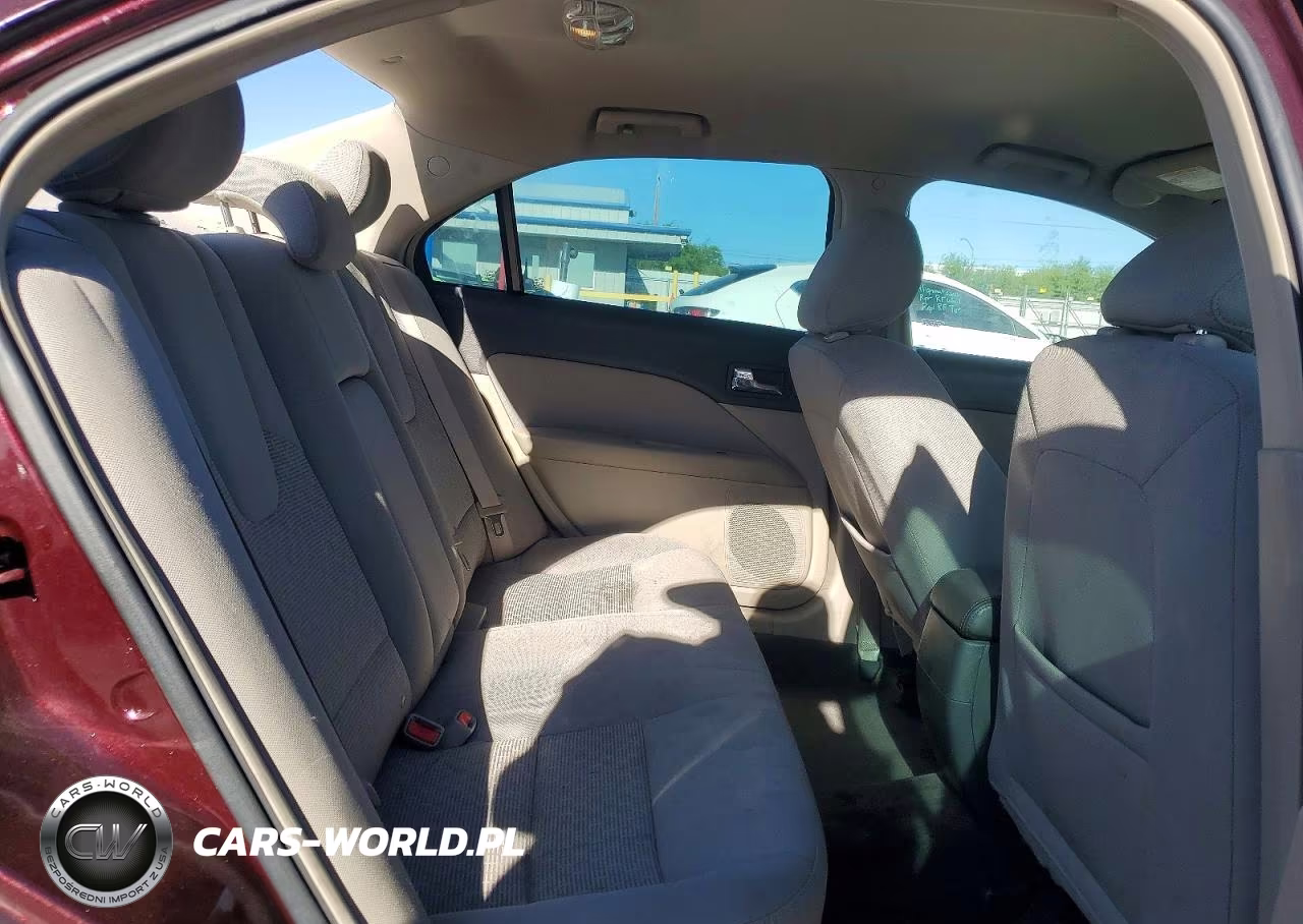 2011 Ford Fusion Se VIN:3FAHP0HA2BR303463 - 10