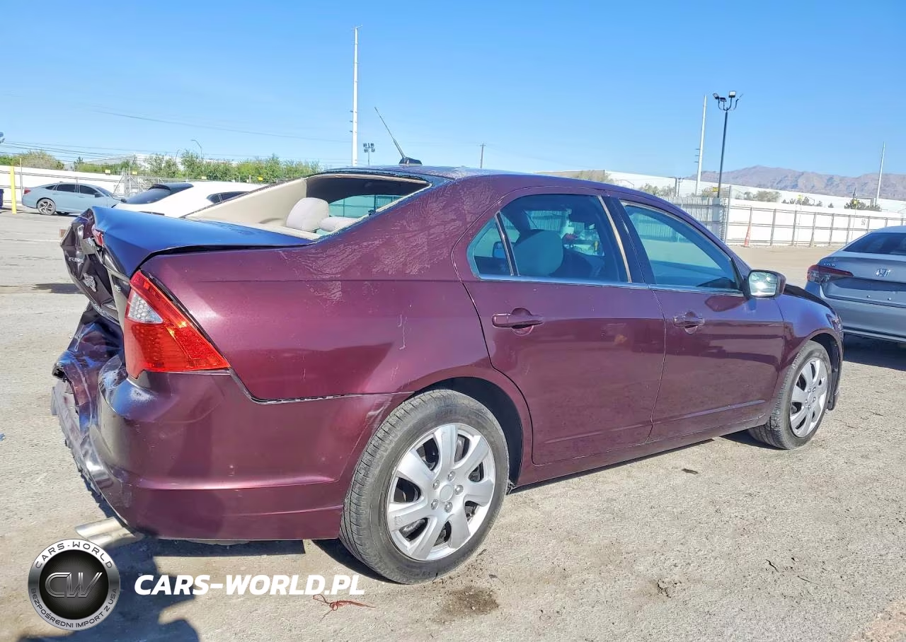 2011 Ford Fusion Se VIN:3FAHP0HA2BR303463 - 3